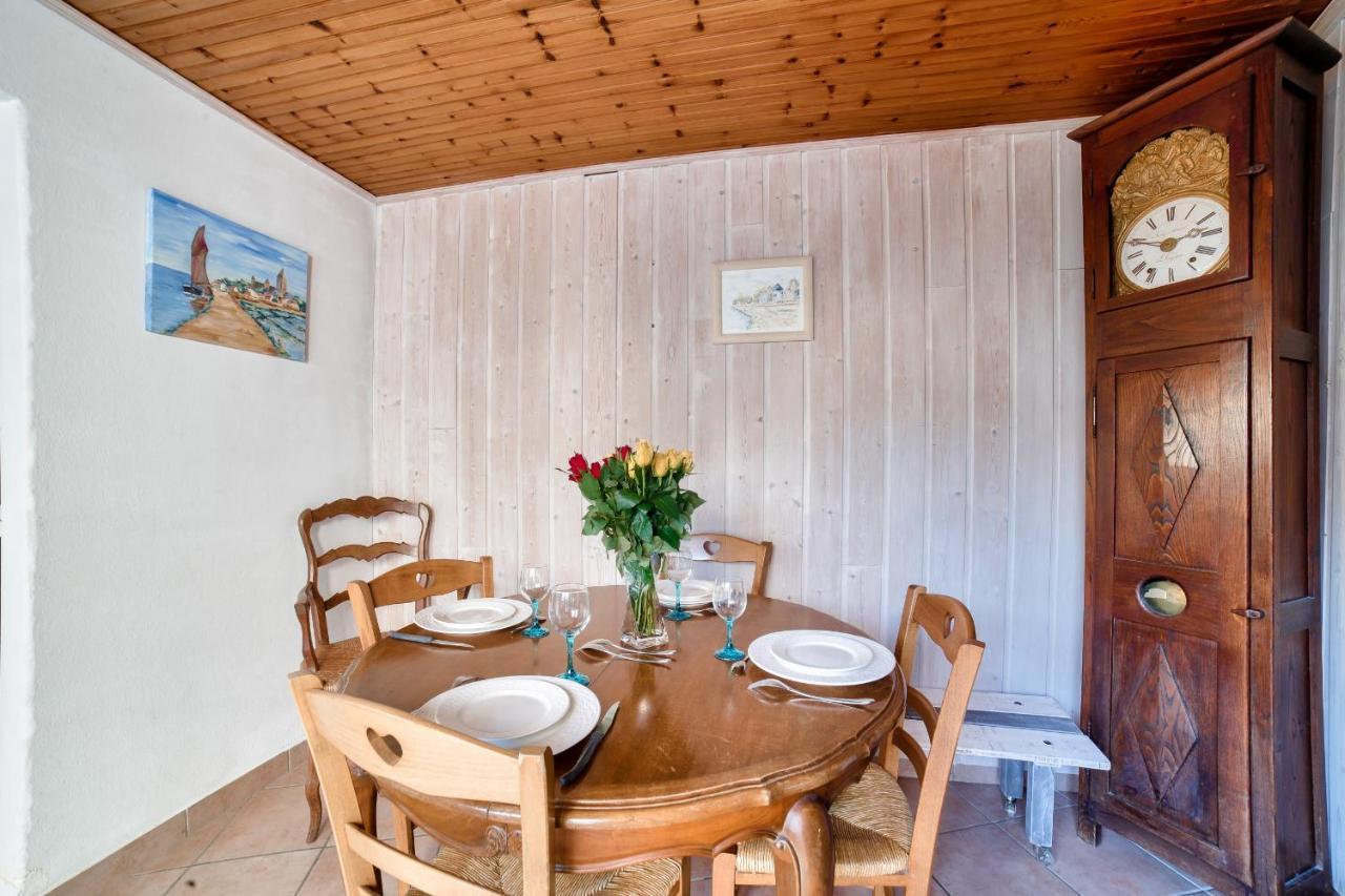 Jolie Maison Avec Cour Pour 5 Personnes Нуармутьє-ан-л'Іль Екстер'єр фото